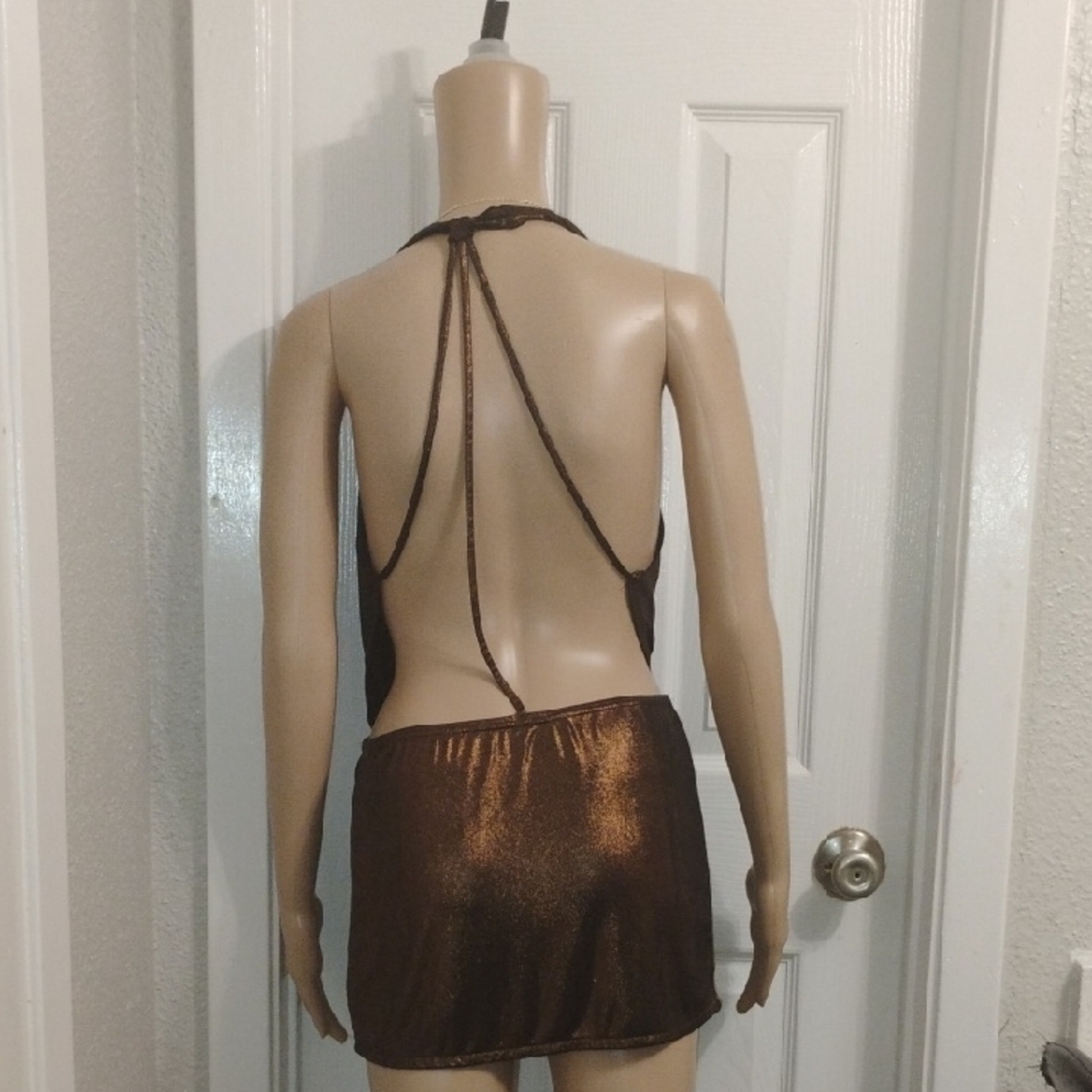Elegant Brown Halter Dress - Picture 5 of 6